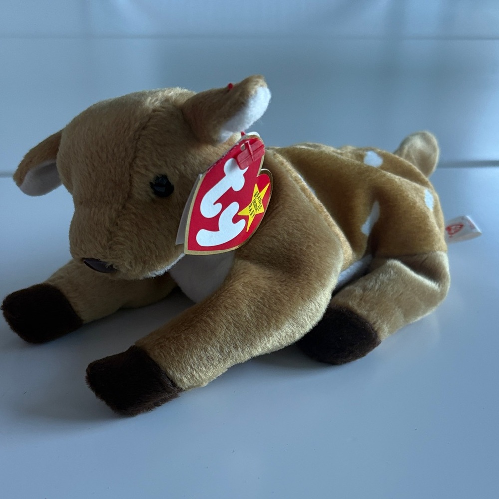 Ty Tan and White Beanie Baby Deer- Whisper 1997